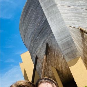 Meet your Posher, Alexandra